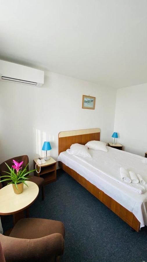 Hotel Neko Saturn Εξωτερικό φωτογραφία