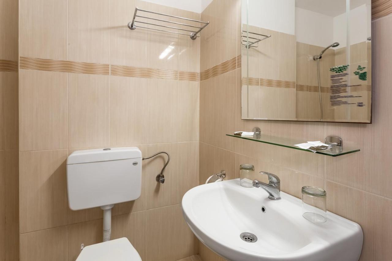 Hotel Neko Saturn Εξωτερικό φωτογραφία